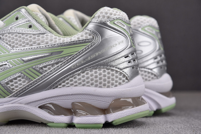 As*ic*s gel-kayano 14 