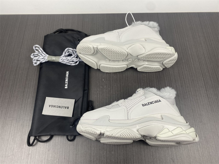 blcg sneaker triple.s.
