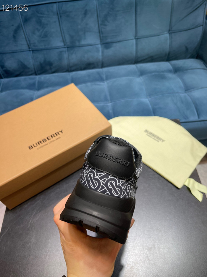 bur  sneaker