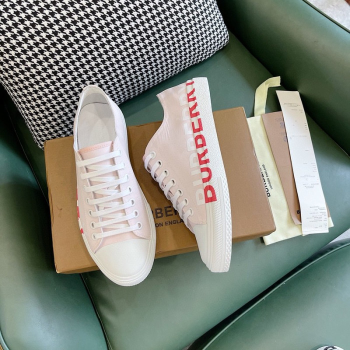 bur  sneaker