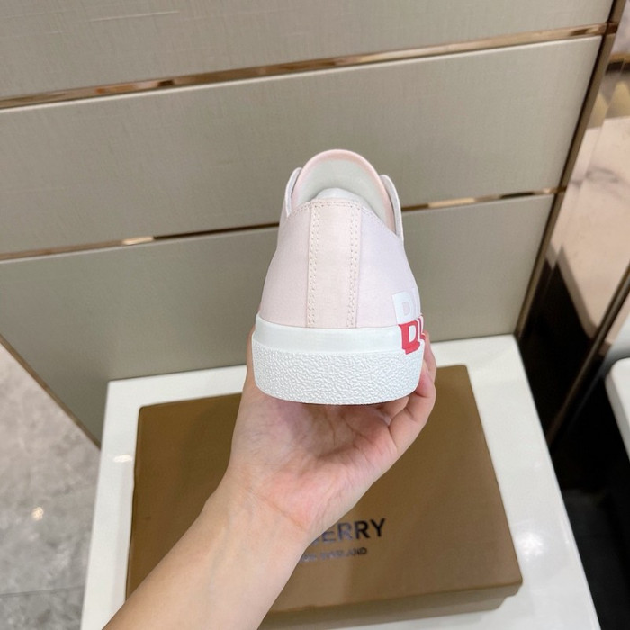 bur  sneaker