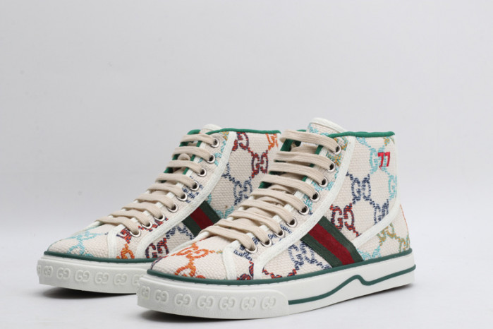 G*u*i sneaker