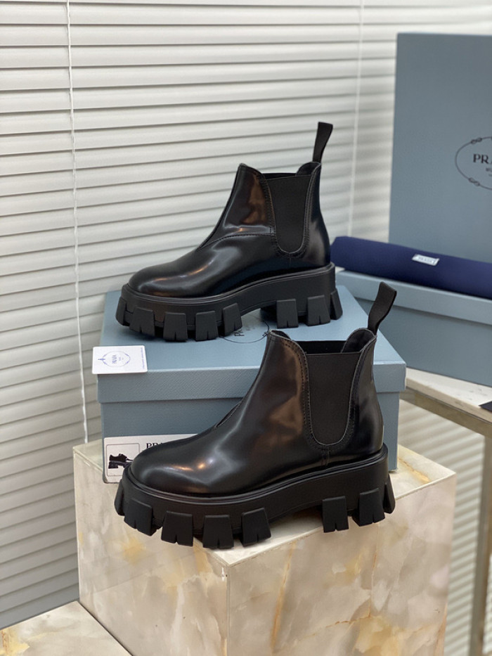 pra_da boots