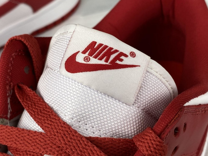 nike dunk low sp “university red”  cu1727-100