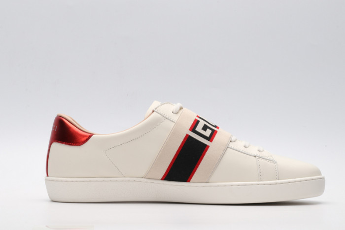 G*u*i ace embroidered low-top sneaker