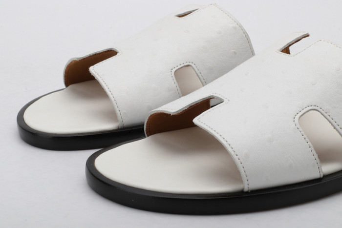 herm*s  slippers