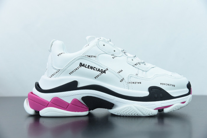 blcg sneaker triple.s.