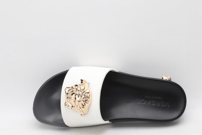 vers slippers