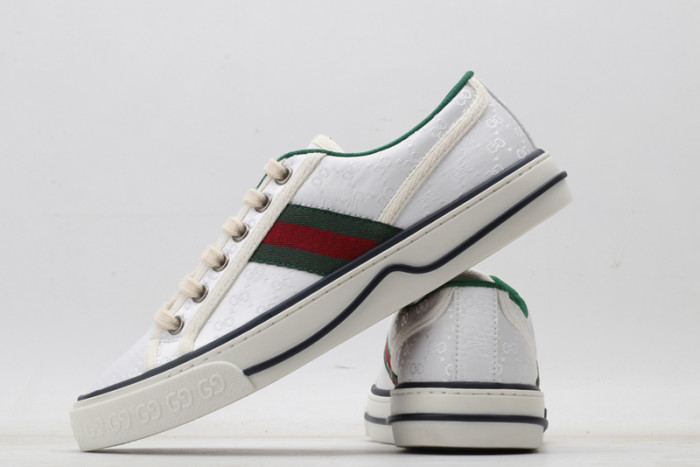 G*u*i  sneaker