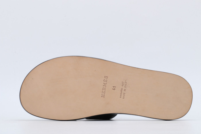 herm*s  slippers