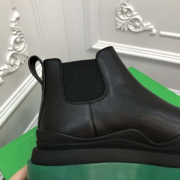 Bo*te*ga ve*ne*ta boots