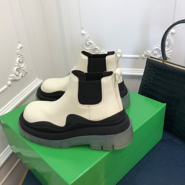 Bo*te*ga ve*ne*ta boots