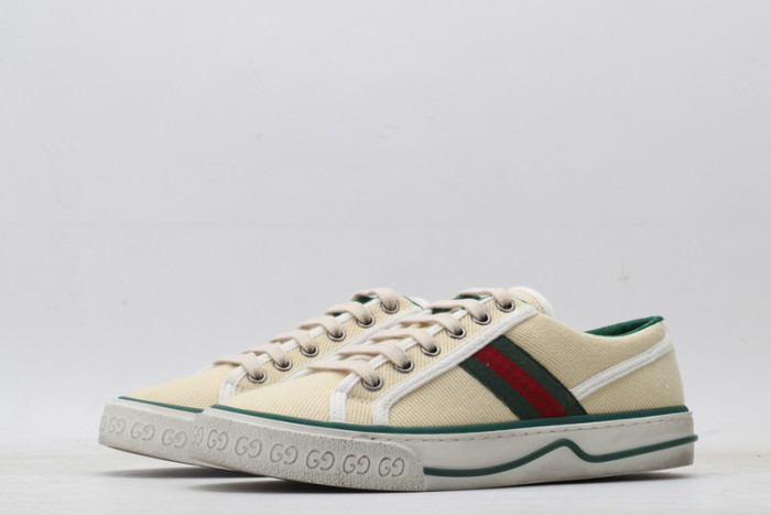 G*u*i  sneaker