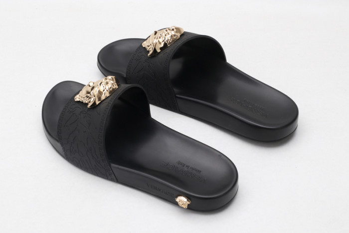 vers slippers