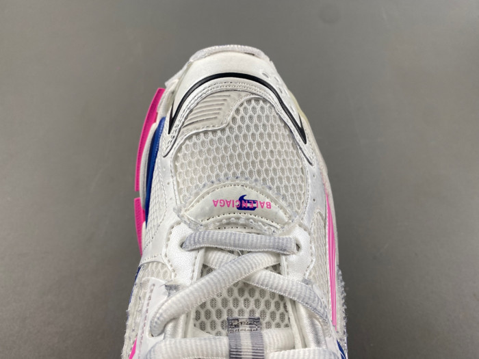 Ba*len*cia*ga -runner