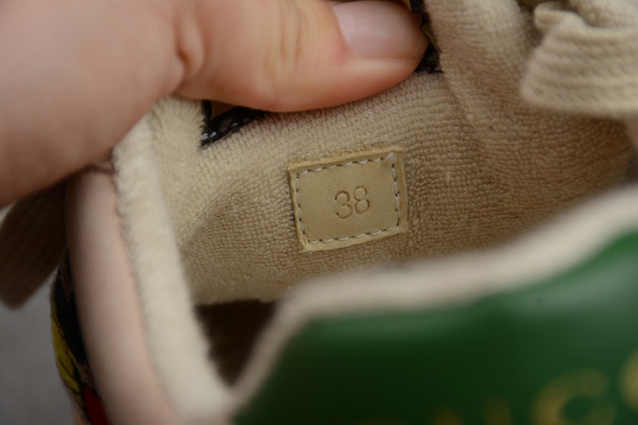 G*u*i ace embroidered low-top sneaker