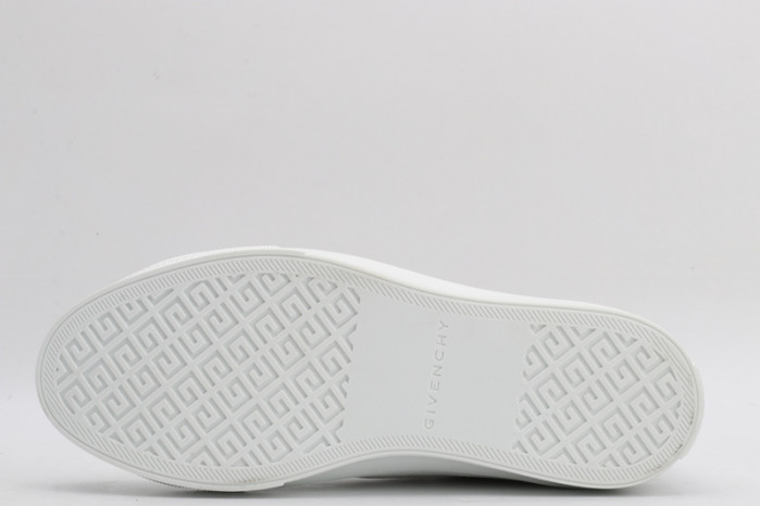 gi_venchy sneaker
