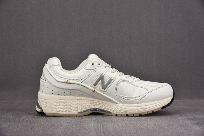 new balance 2002