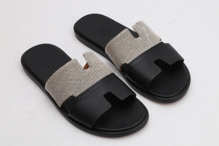 herm*s  slippers