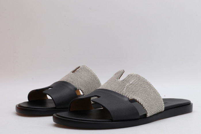 herm*s  slippers