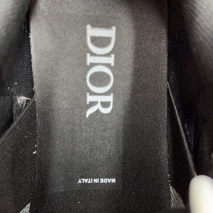 b30 sneaker