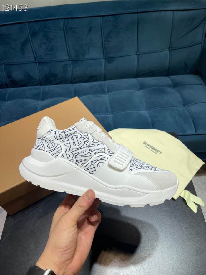 bur  sneaker