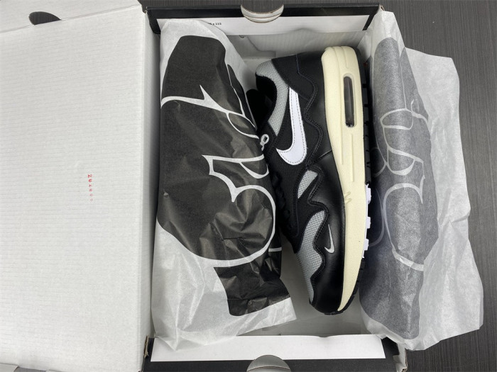 patta x air max 1 