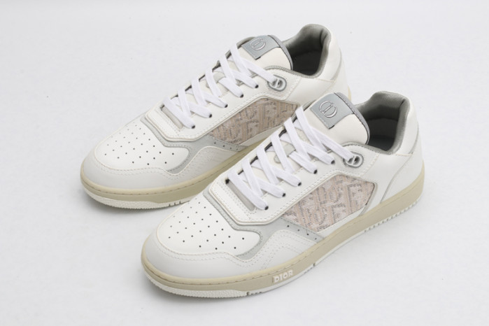 d10r b27 sneaker
