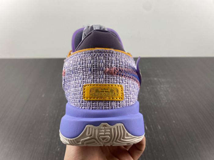 nike lebron 20 ep violet forst dj5422-500