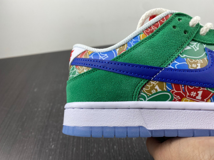 nike dunk low foam finger - dz5184-300