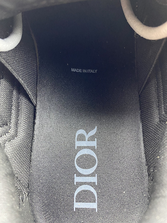 b30 sneaker