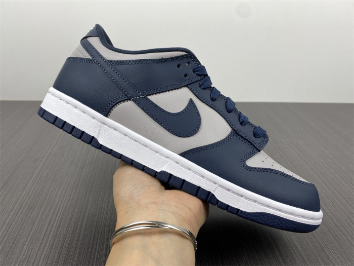 dunk low 