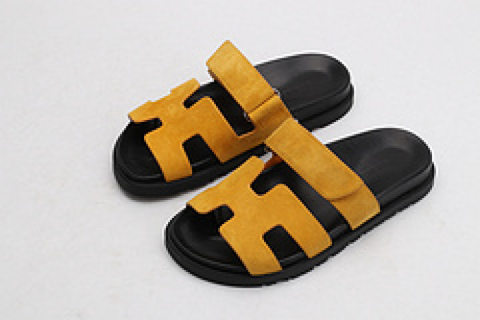 herm*s  slippers