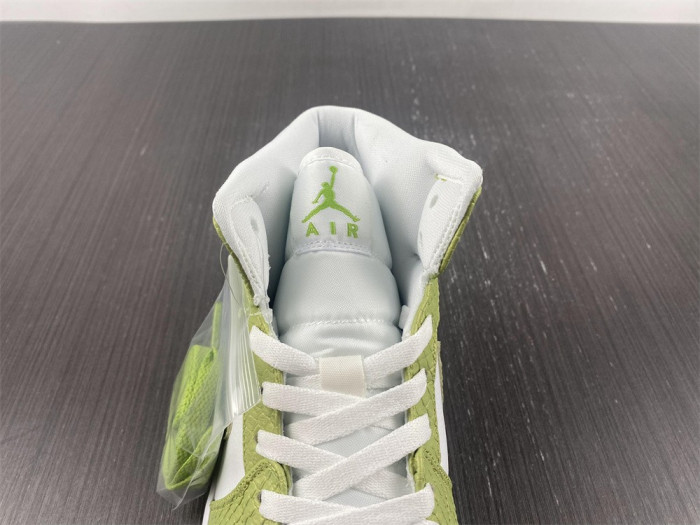 jordan 1 mid green python (w) - dv2959-113