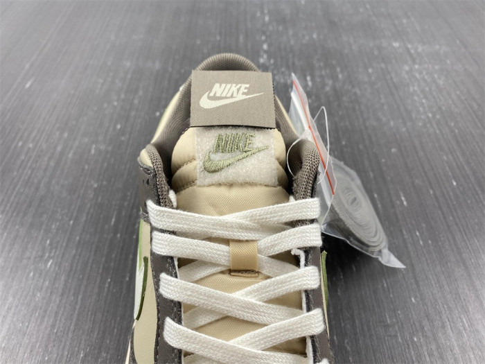 nike dunk low "khaki" fb4960-210