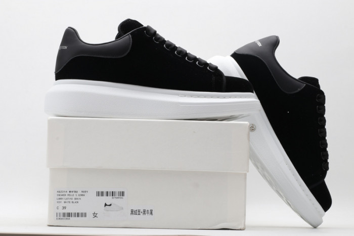 mq sneakers