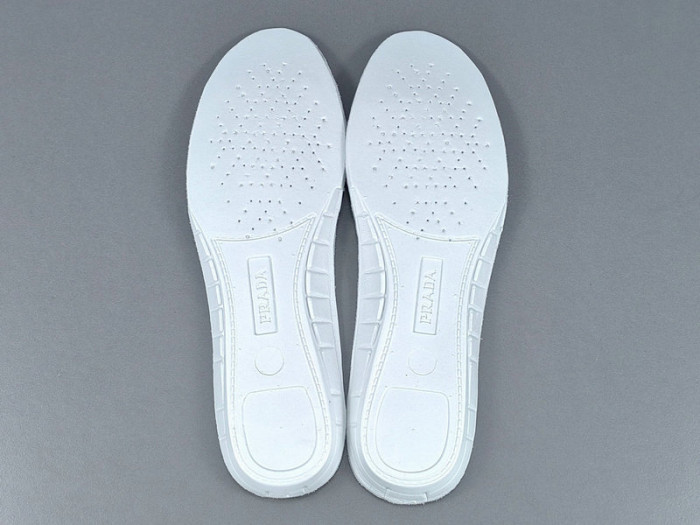 prad sneakers