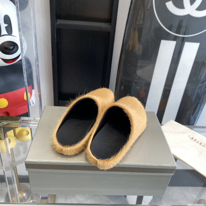 marni fussbett sabot loafers