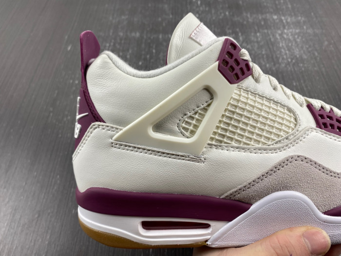 sb x jordan 4 “sapphire” dr5415-102