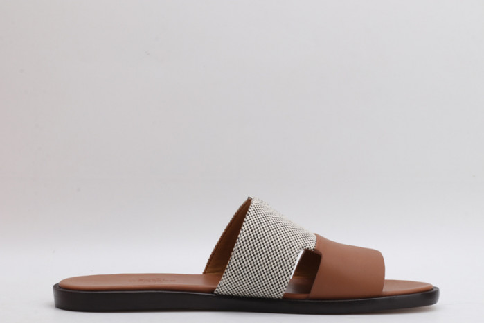 herm*s  slippers