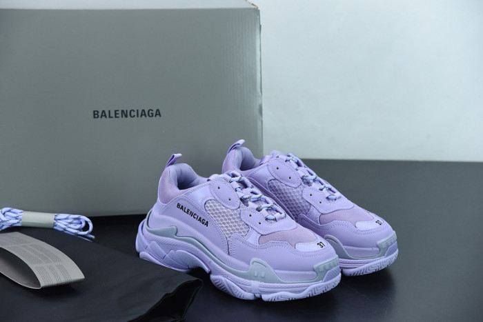 blcg sneaker triple.s.