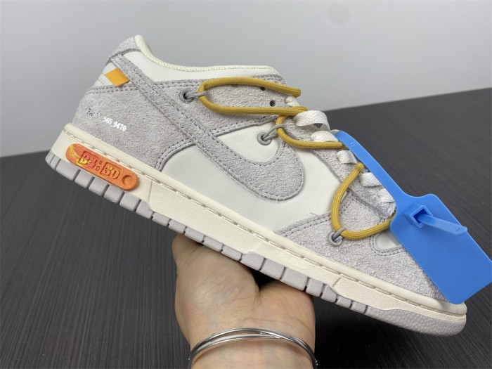 ofw x dunk low 