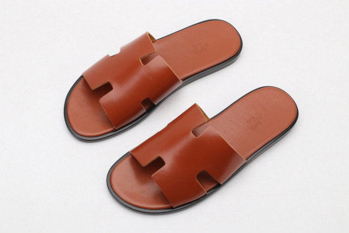 herm*s  slippers