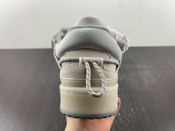 bad bunny x forum buckle low 