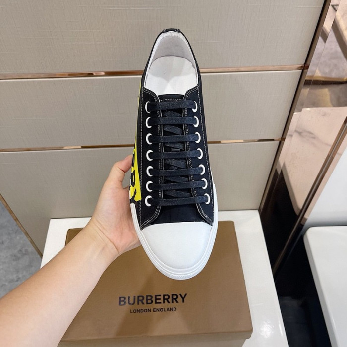 bur  sneaker