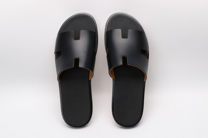 herm*s  slippers