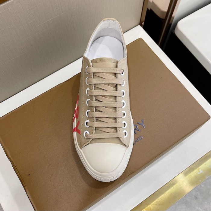 bur  sneaker