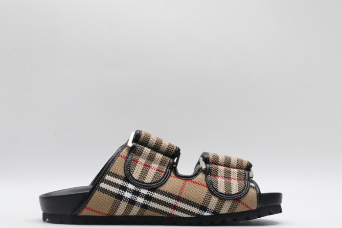 bur_berry slippers