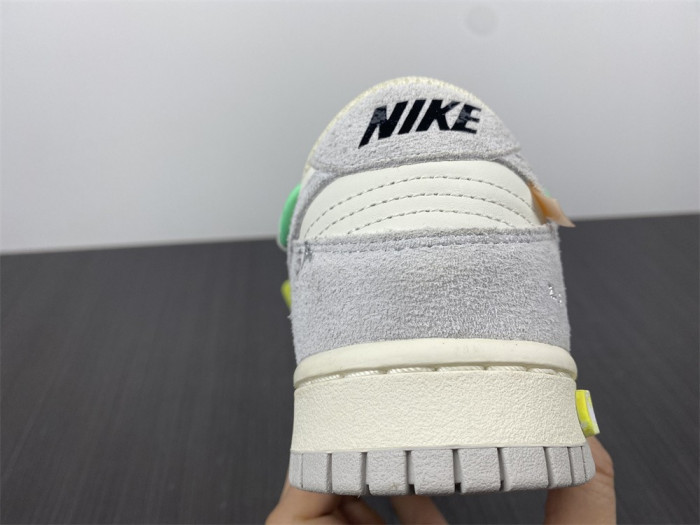 ofw x dunk low 