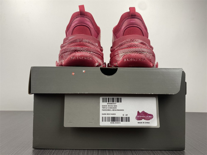 blcg sneaker triple.s.